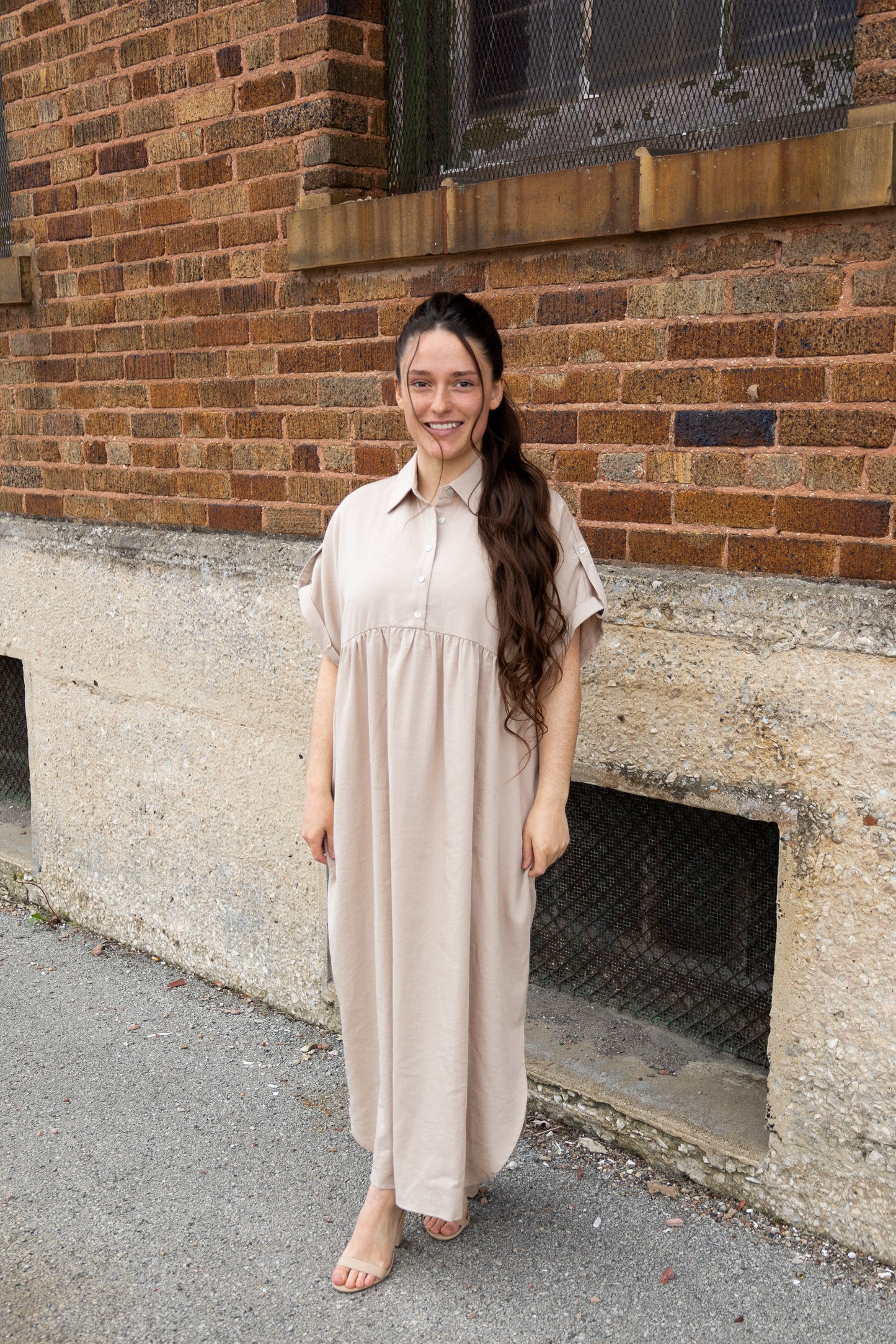 Latte-Roll Up Tab Cuff Midi Dress